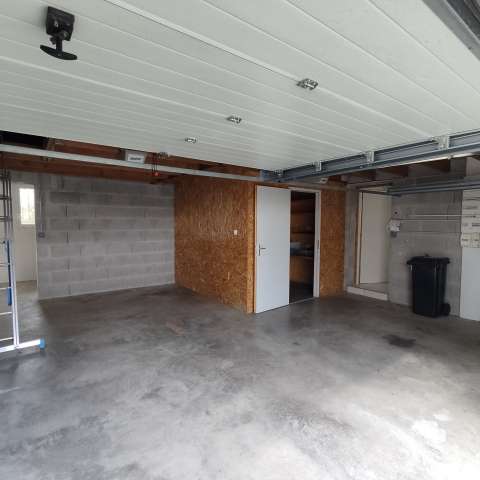 GARAGE_1024.jpg