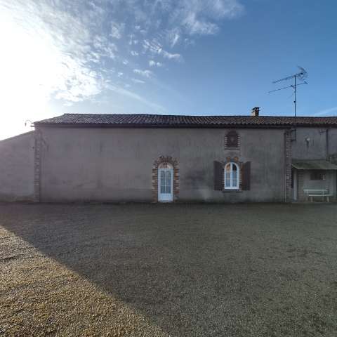 FACADE AVANT DE LA MAISON_1024.jpg